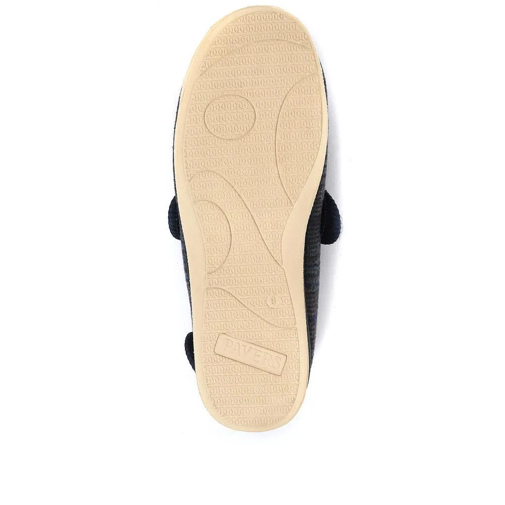 Fully Adjustable Slippers - QING26001 / 310 792