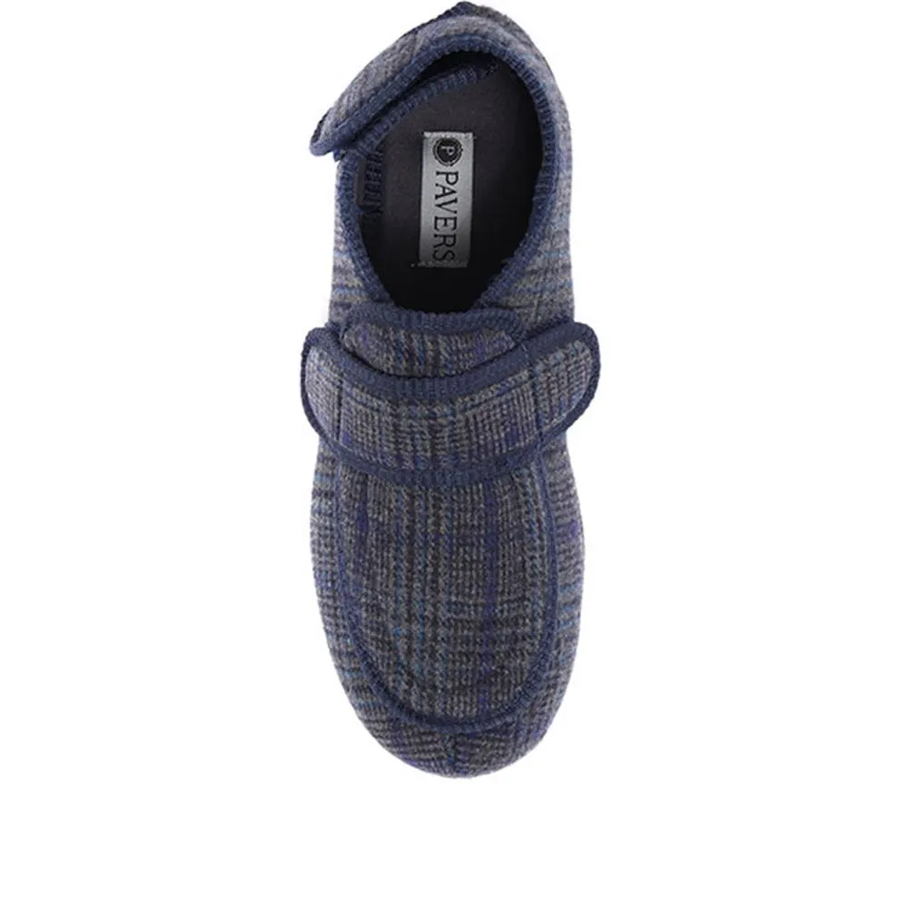 Fully Adjustable Slippers - QING26001 / 310 792
